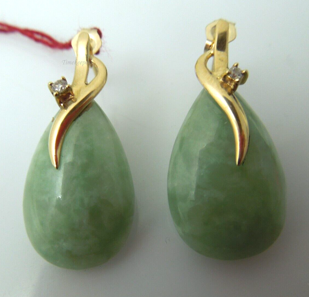 s907 14kt Yellow Gold Diamond Jade Teardrop Dangle Earrings