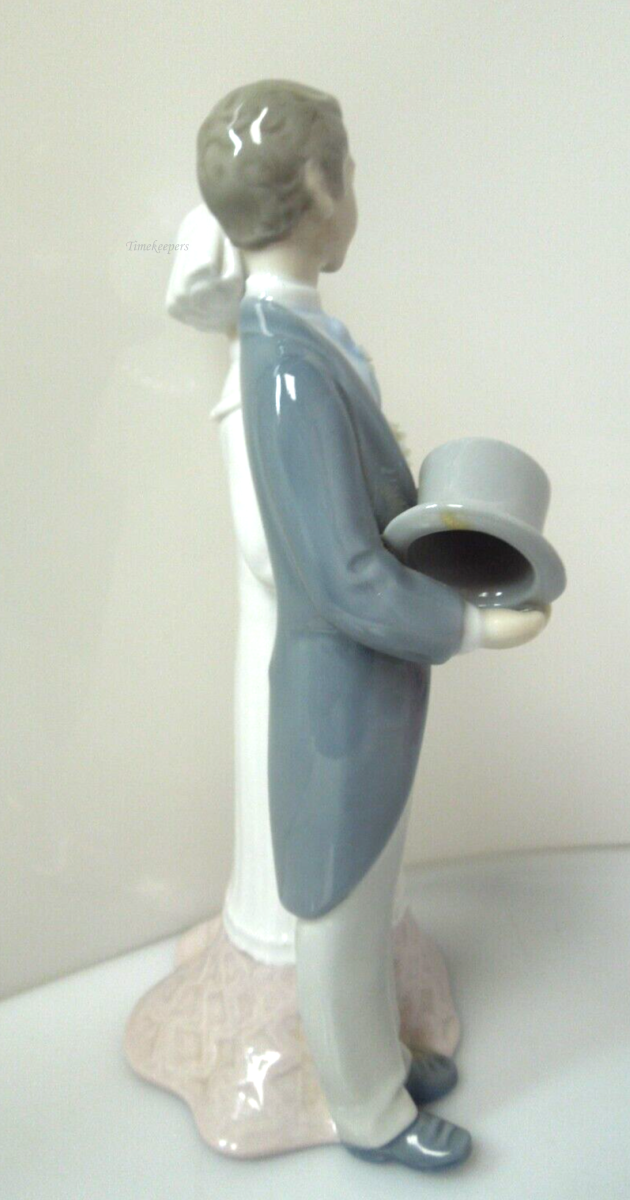 t130 lladro Wedding couple, lladro 4808, Retired lladro, wedding gift, gift for lladro collector, Anniversary gift