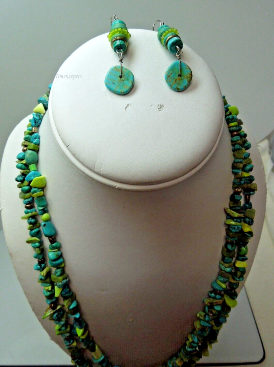 s943 Vintage Double Strand Turquoise Beaded Necklace and Dangle Earrings Set