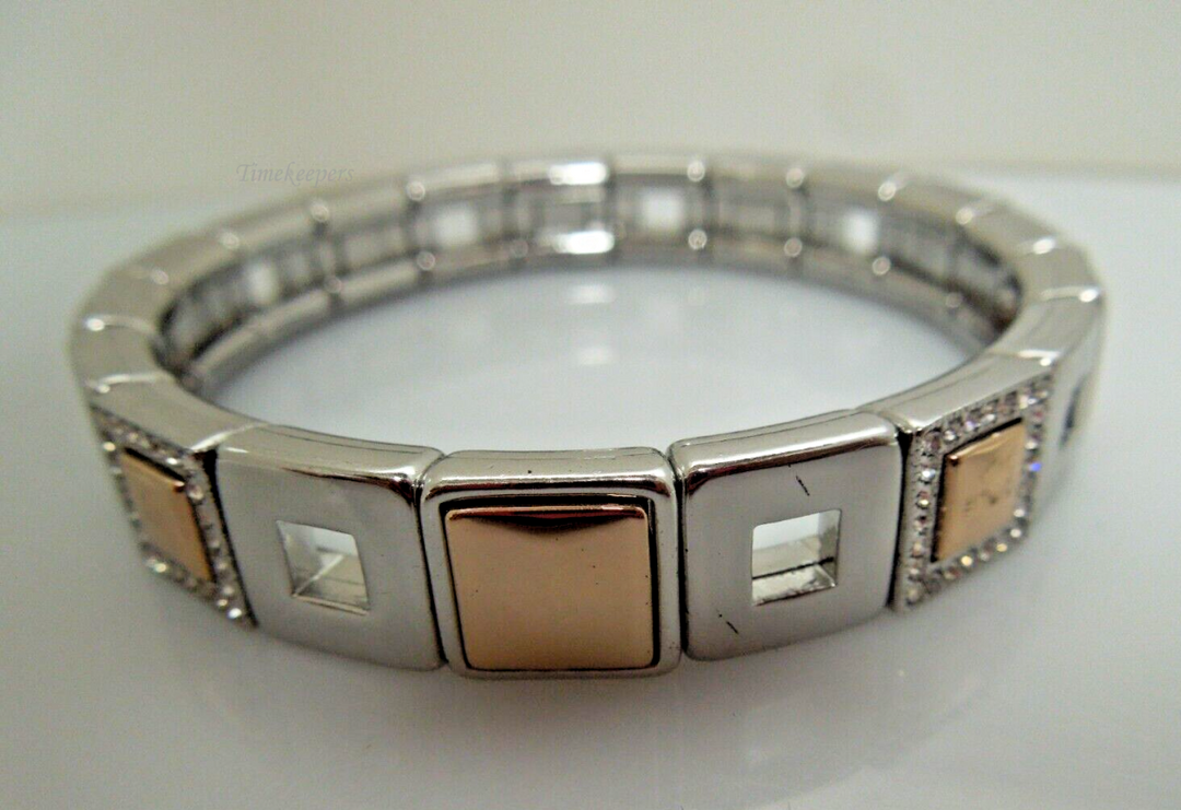 s814 Elegant Silver tone Stretchable Bracelet for Women