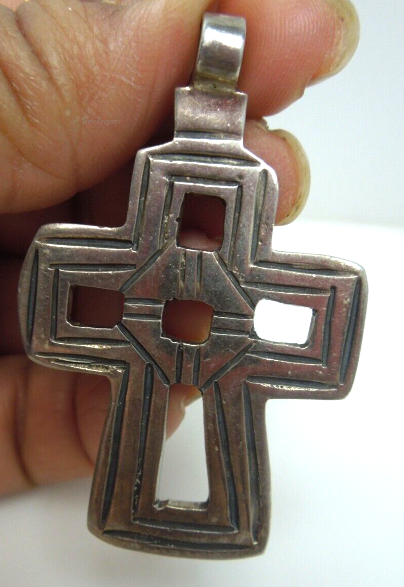 s711 Vintage Sterling Silver Cross Pendant 14.2g