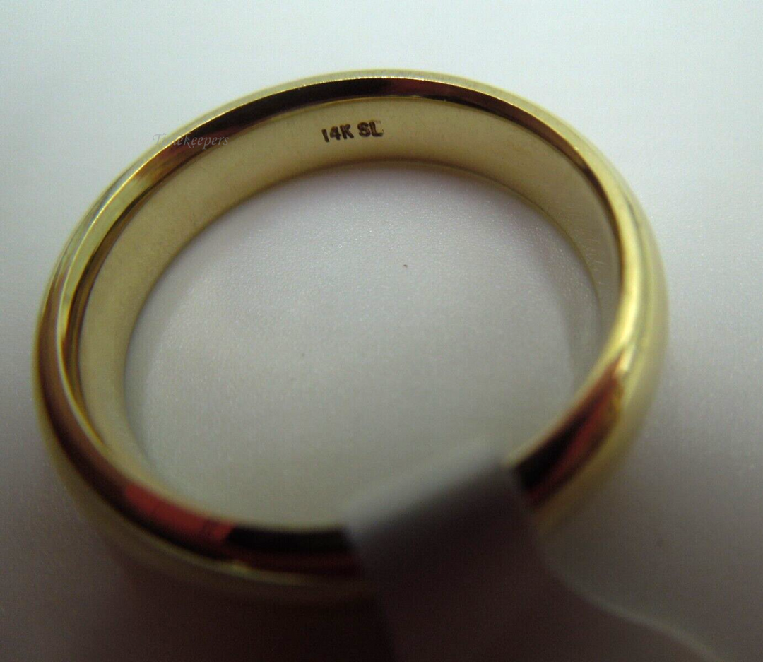 t166 Unisex 14kt Yellow Gold 5mm Wedding Band Size 9 3/4