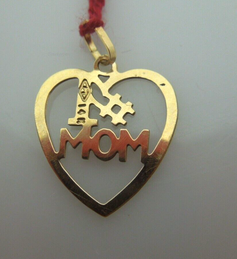 s421 14kt Yellow Gold #1 Mom Pendant 