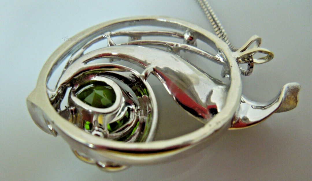 s969 14kt White Gold Peridot Diamond 0.12 cts Pendant Necklace 15.3g Signed