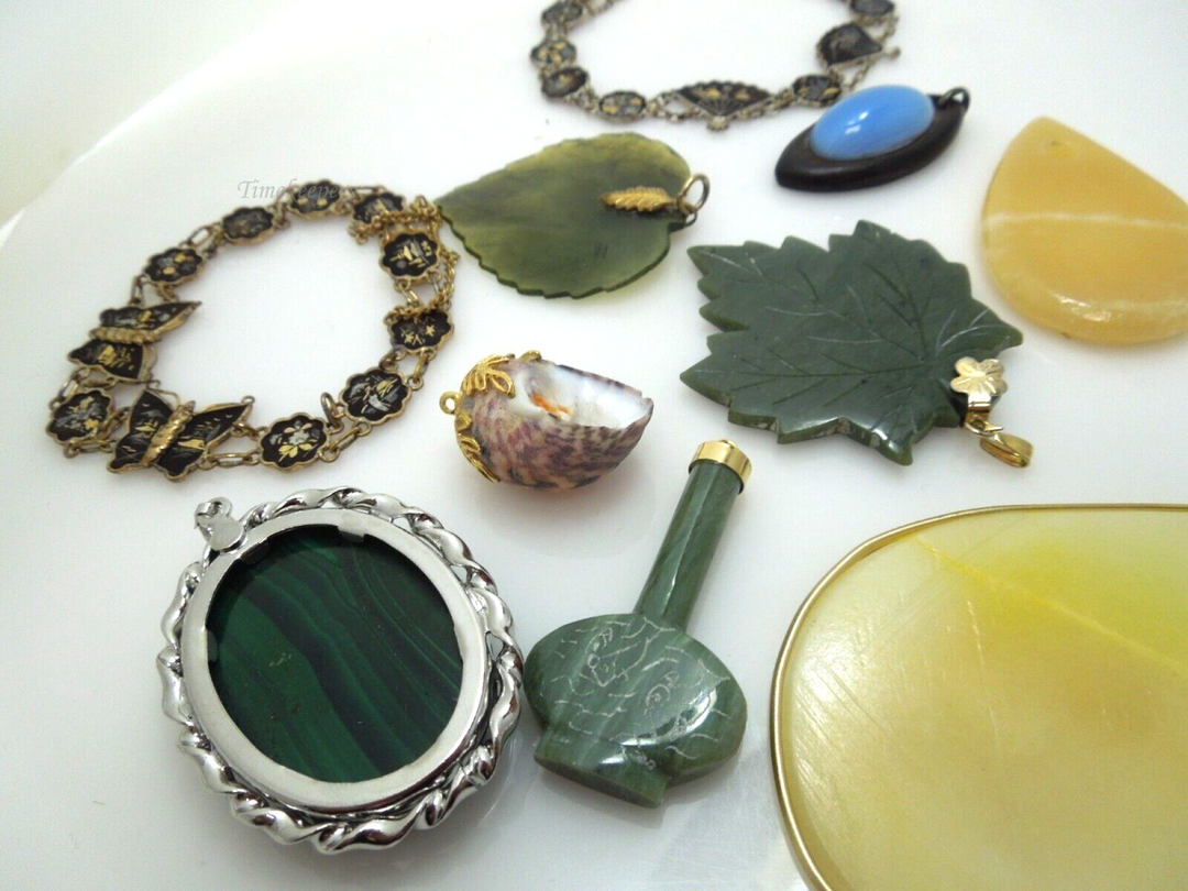 s638 Set of 11 Vintage Gemstone Pendant and Bracelet 