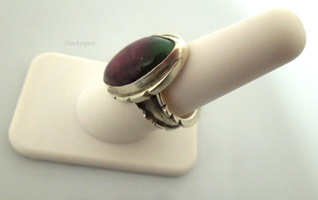 s083 Ruby Zoisite Oval Ring in Sterling Silver in Size 7(US) 