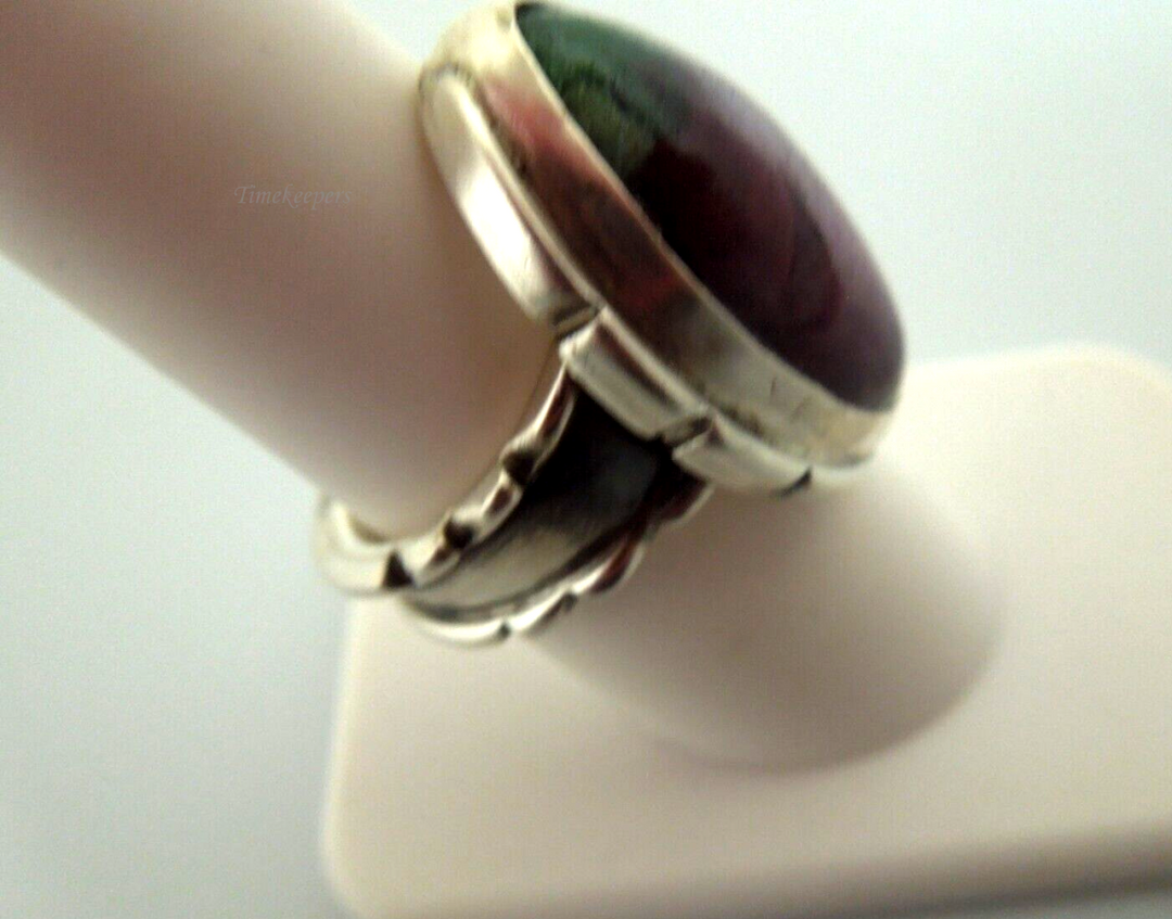 s083 Ruby Zoisite Oval Ring in Sterling Silver in Size 7(US) 