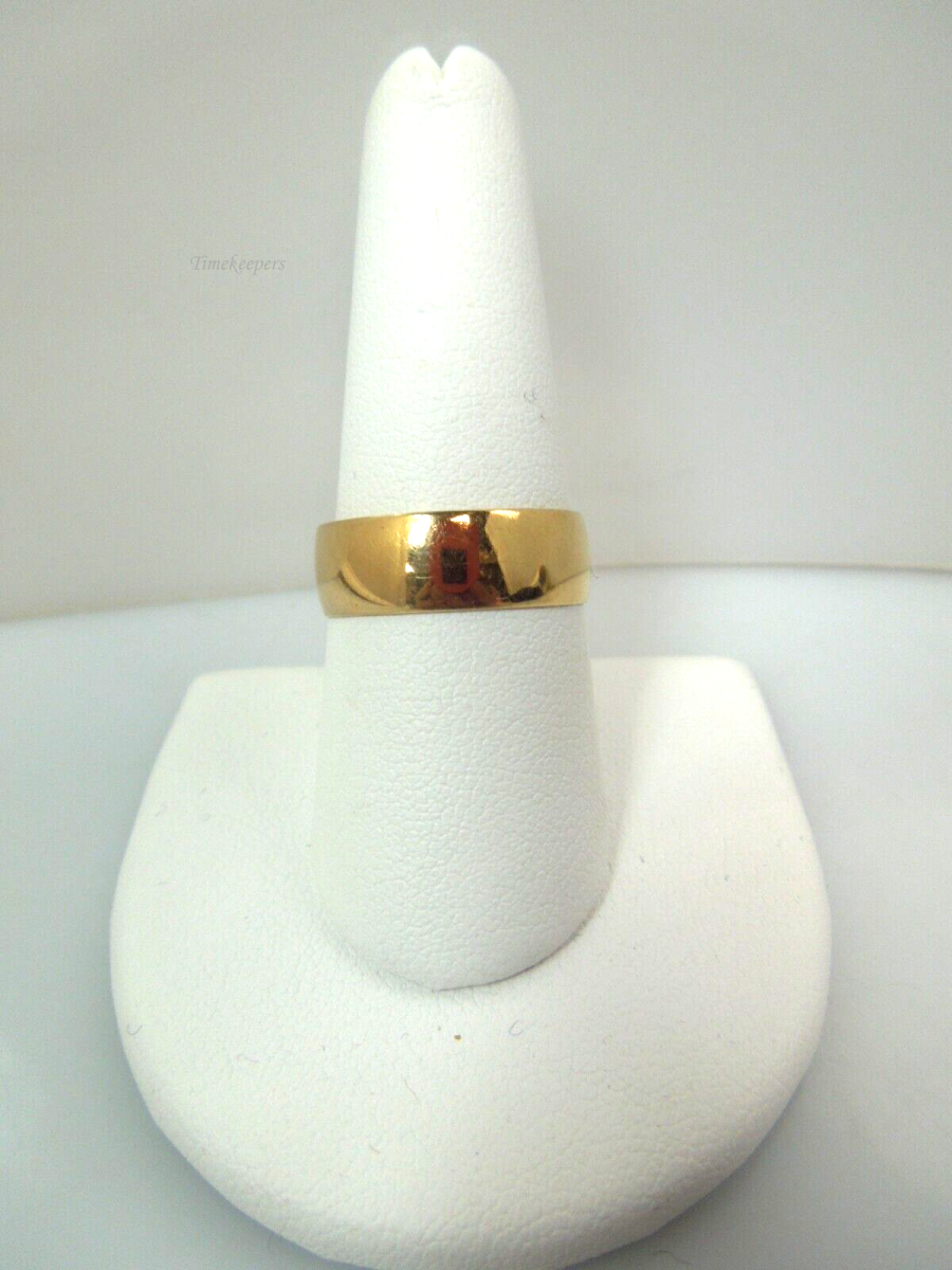 t110 14kt Yellow Gold Wedding Band 8 3/4(US) Signed