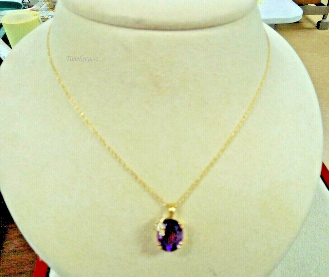 q043 Gorgeous 14k Yellow Gold Amethyst Diamond Pendant with 18" Chain