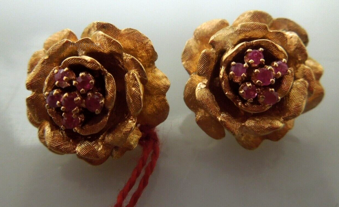 s128 14kt Yellow Rose Gold Ruby Rose Clip-on Earrings Vintage