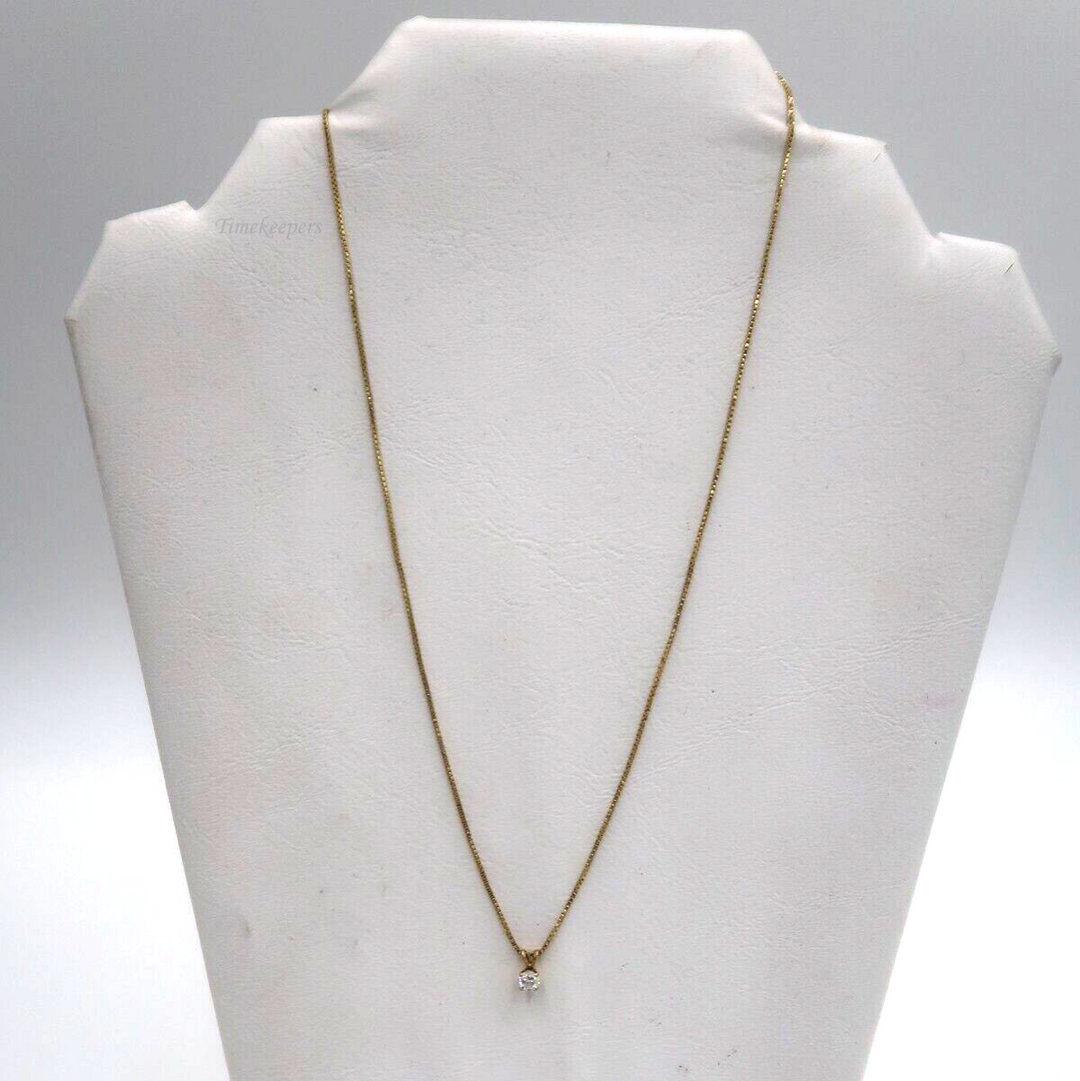 t180 14kt Yellow Gold Box Chain 18" Diamond 0.35 cts Pendant Necklace  