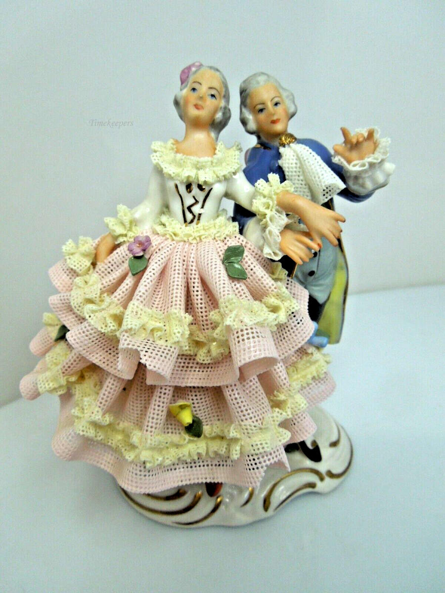 s800 Dresden Sandizell Porcelain Lace Figurine Couple Man & Women 