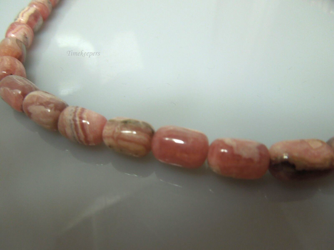 s107 Vintage Polished Pink Agate Necklace 19"