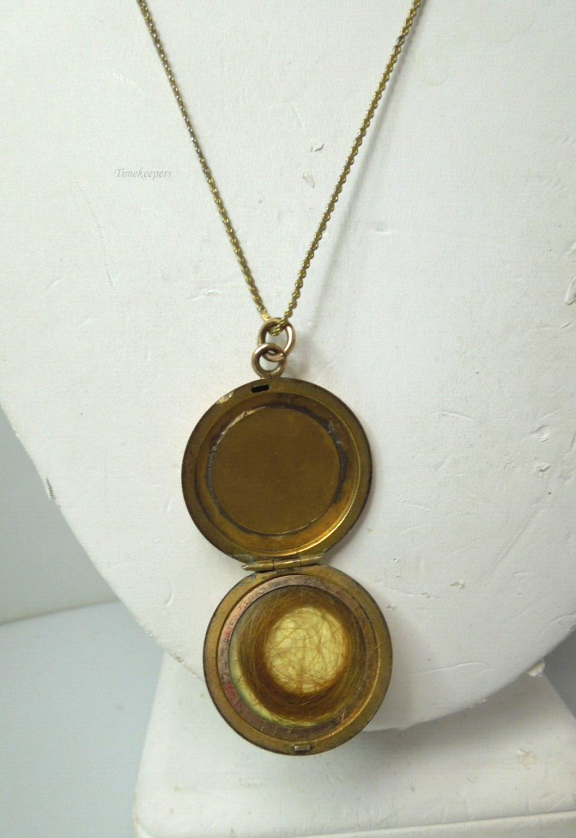 s927 Vintage Gold Filled Chain Locket Pendant Necklace 18 3/8"