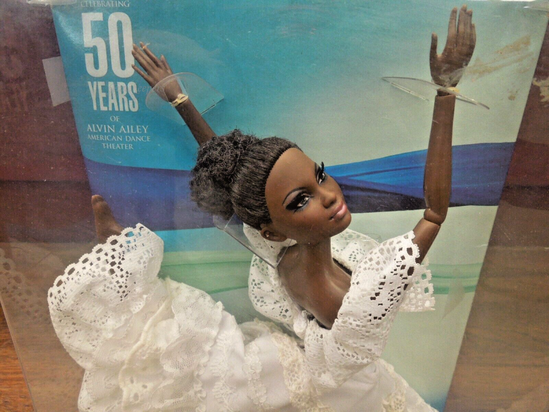 t100 Alvin Ailey American Dance Theater 2009 Barbie Doll – TimeKeepersOlive