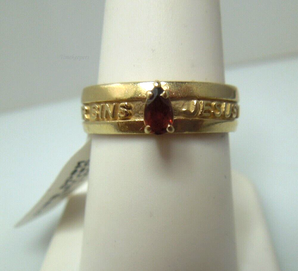 s176 10kt Yellow Gold Garnet Wedding Band Size 8(US) Signed