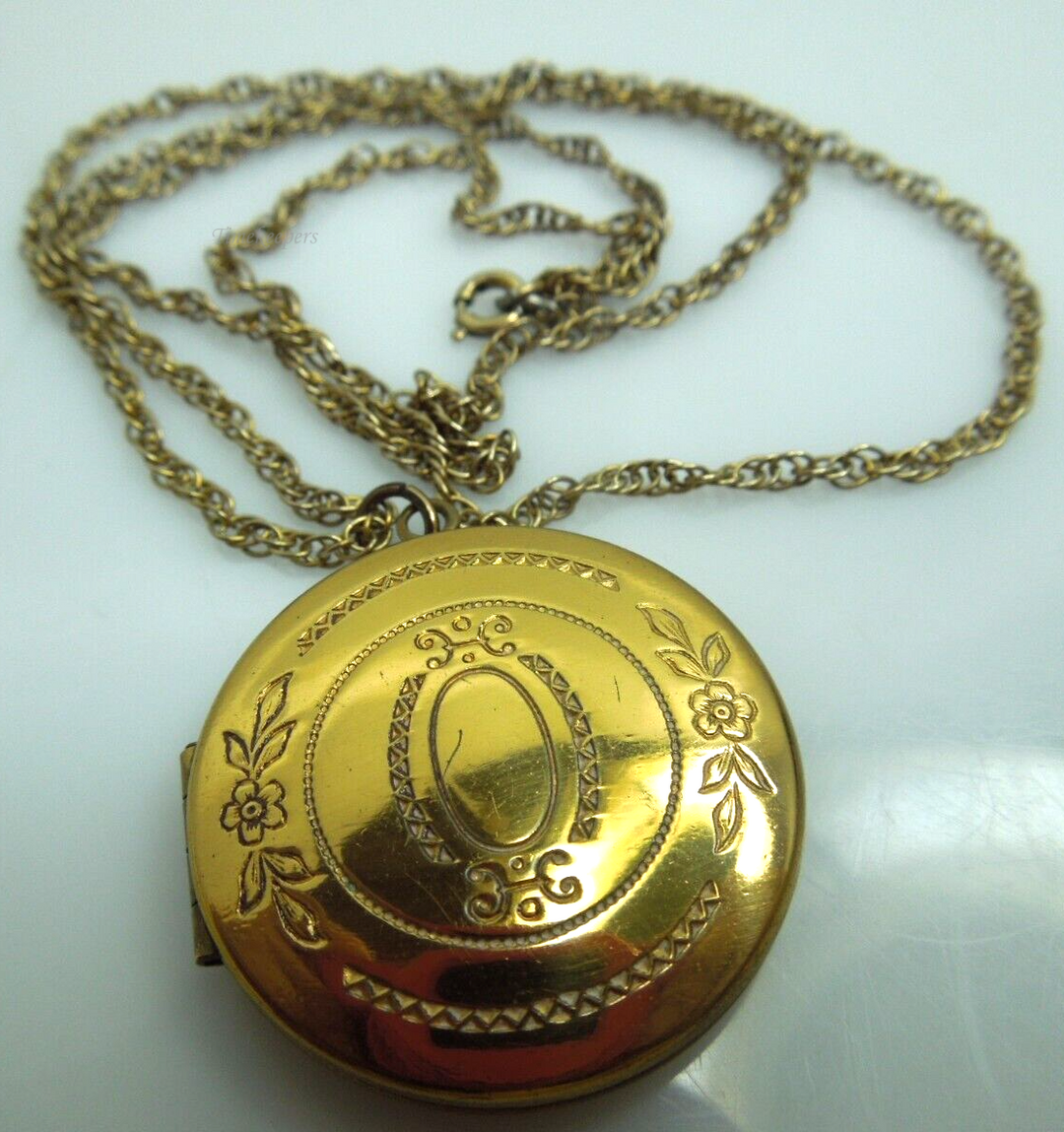 s930 Vintage Gold Filled Round Photo Pendant Necklace 24" Keepsake Jewelry