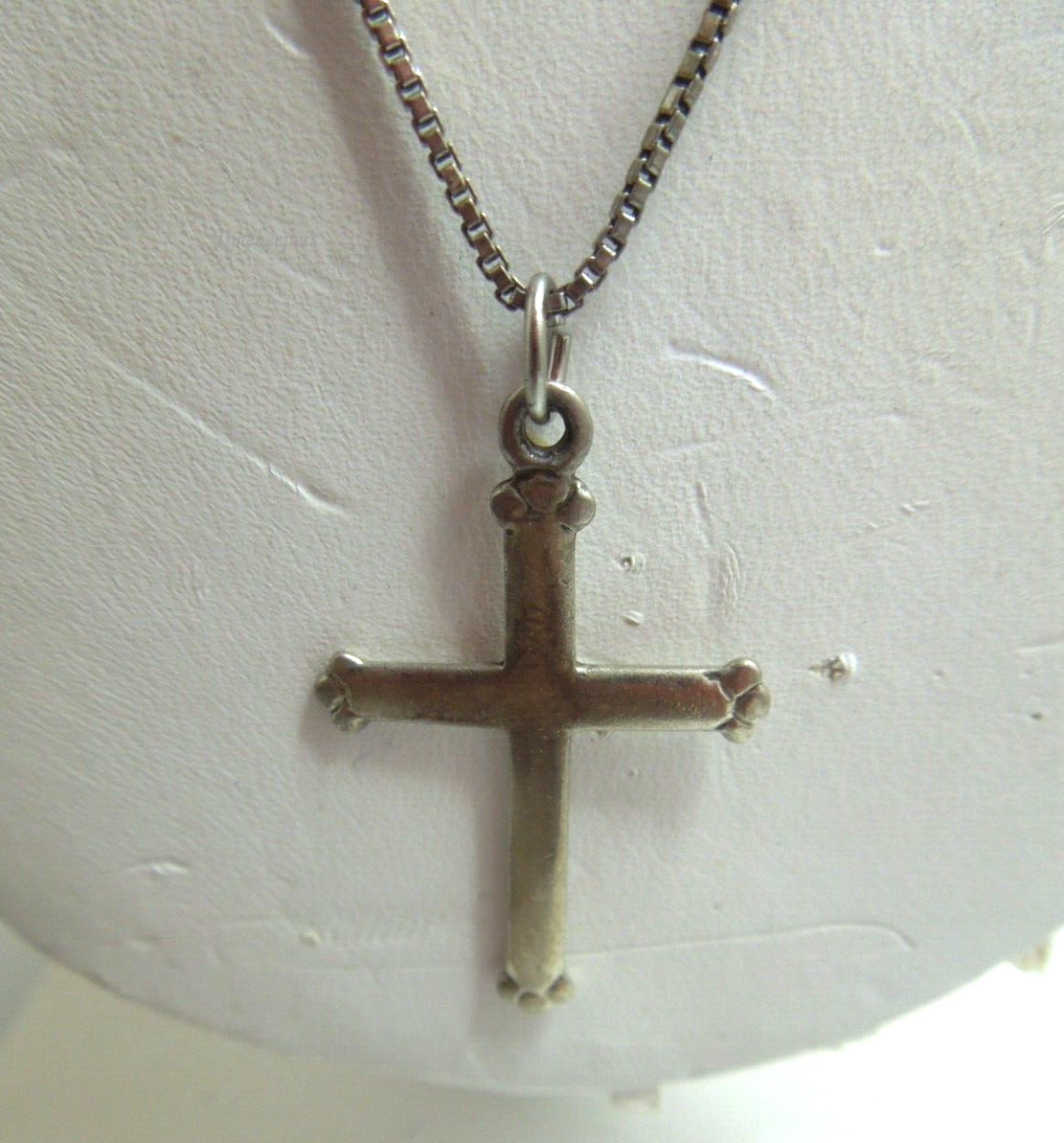 s304 Vintage Solid Sterling Silver Cross Pendant Necklace