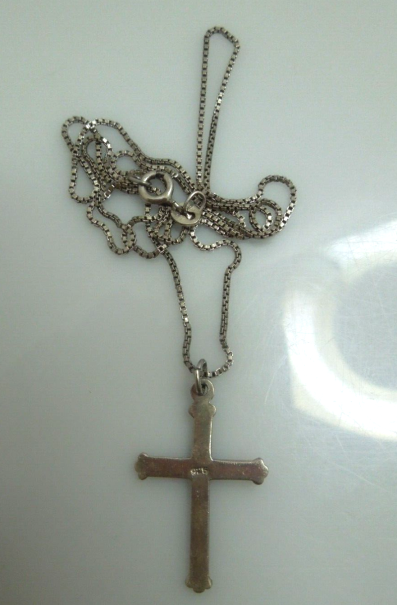 s304 Vintage Solid Sterling Silver Cross Pendant Necklace