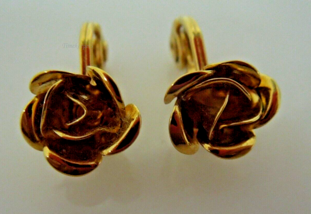 s650 Monet Vintage Gold tone Rose Earrings 