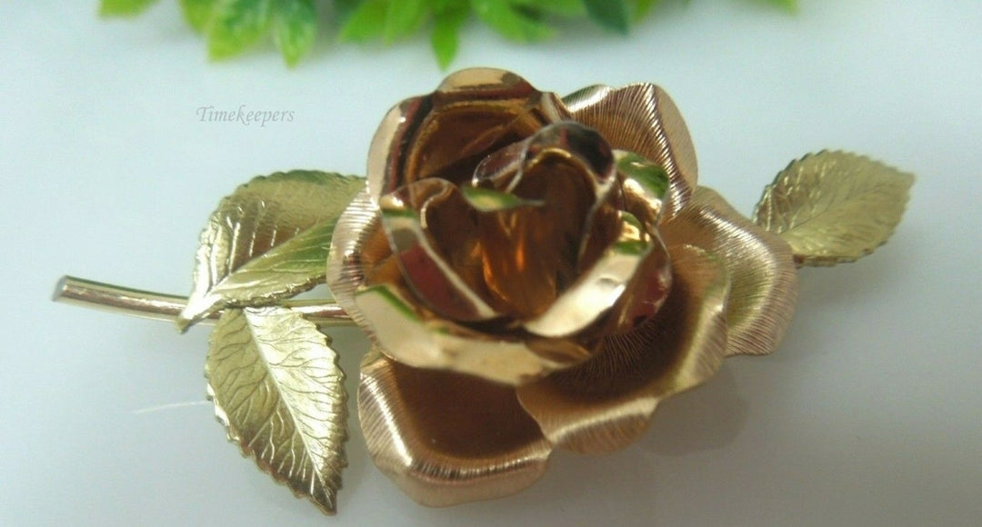 q501 Krementz Brooch Rose and Leaves Gold Tone And Copper Tone