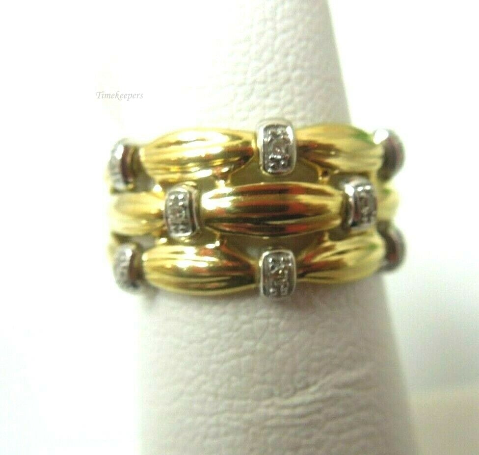 q505 Gorgeous 18k Yellow Gold  Israel Diamond .02 Ring Size 6.25 (USA)